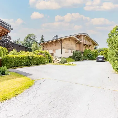 Spacious Apt With Balcony In Megeve Quartier Appartement Demi-Quartier